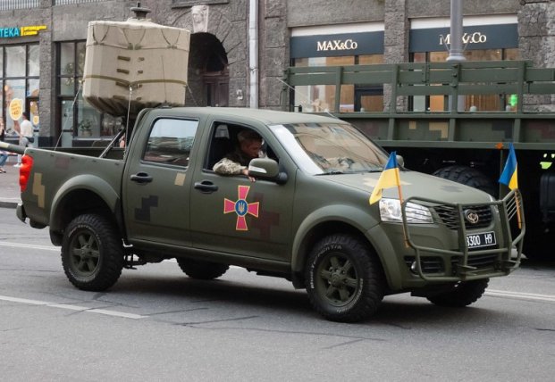 Что не так в Украине с армейскими внедорожниками