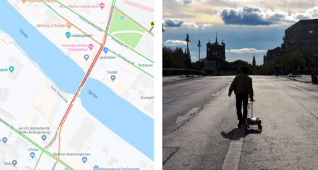 Художник создал пробки в Google Maps, возя тележку со смартфонами