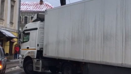 Перегородивший фурой дорогу в Москве новокузнечанин может лишиться работы