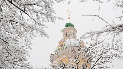 Неизвестные похитили более 2 млн рублей из храма в Петербурге