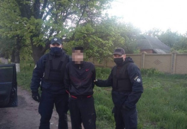 В Харькове задержали мужчину, который под видом сантехника ограбил квартиру с иностранцами (фото)