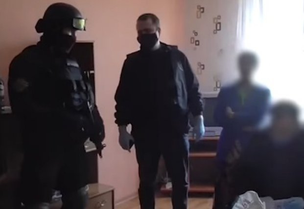В Украине разоблачили мошенников, которые заработали миллионы на масках и антисептиках (видео)