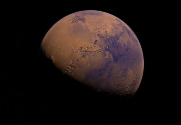 Ученые нашли доказательства существования древнего ледяного озера на Марсе