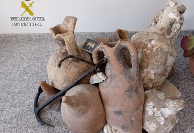 В гастрономе Испании нашли древние римские амфоры (фото)