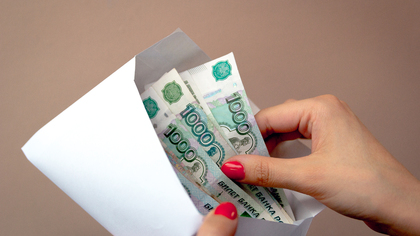 Новокузнечанка при попытке спасти кредит перевела мошенникам более 300 тысяч рублей