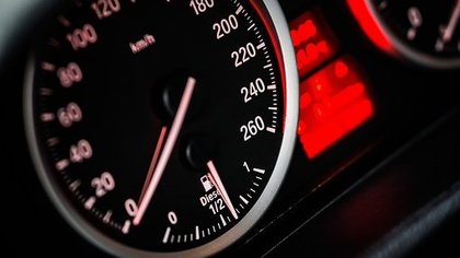 Кузбасский водитель получил 50 штрафов за превышение скорости с начала года