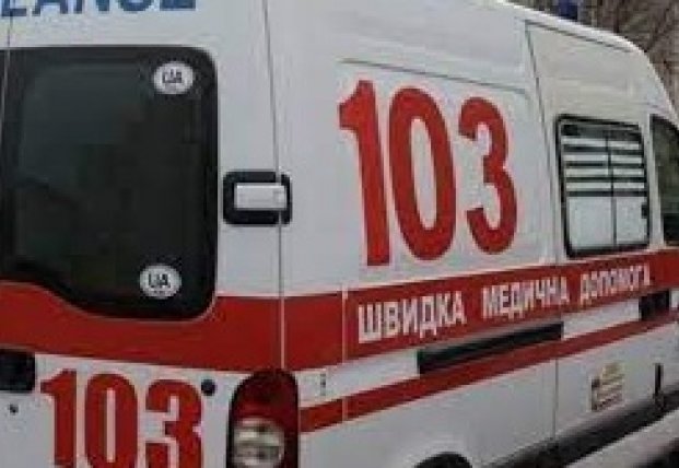В Киеве женщина выбросила маленького ребенка с 8-го этажа (видео)