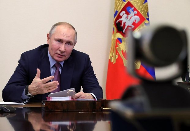 Убрать Путина: что стоит за блокировкой телеканалов Медведчука